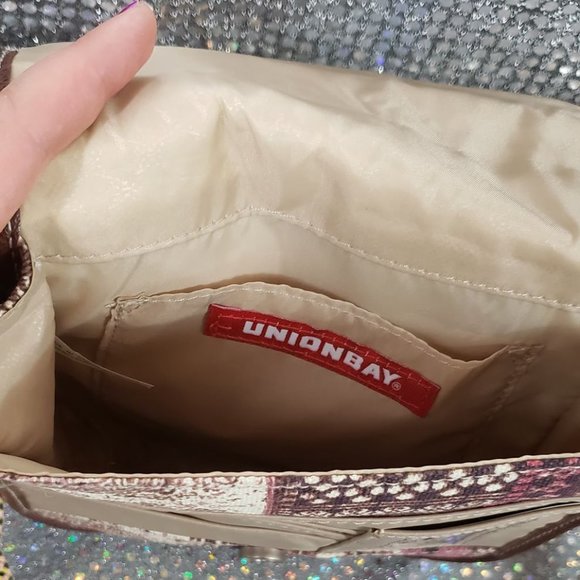 Brown and Cranberry BOHO Purse w/ Rope Strap - Picture 4 of 4